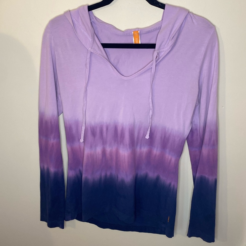Lucy purple tie dye pull over